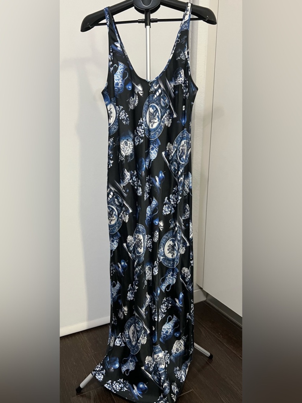 L’Agence Blue Cobalt Porcelain Print Silk Slip Maxi Dress NWT Retail $485 M